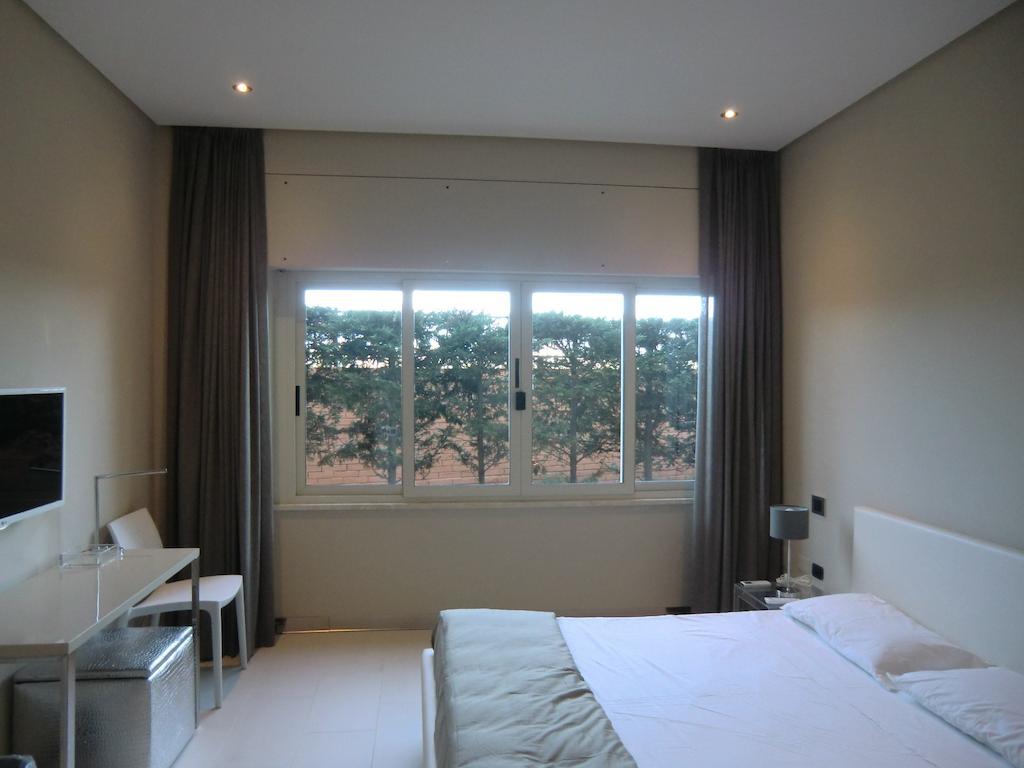 B&Beach Cagliari Guest House Bagian luar foto