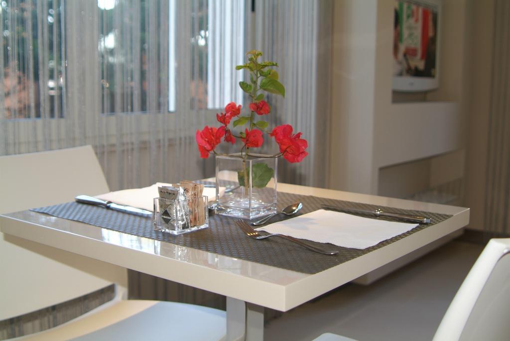 B&Beach Cagliari Guest House Bagian luar foto